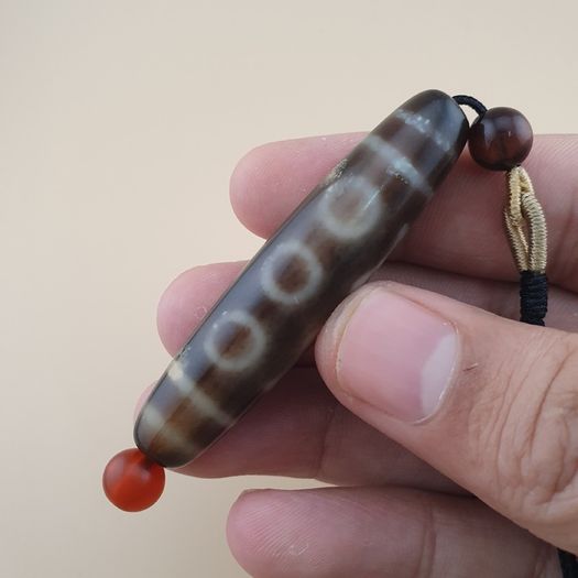 Vintage 5 Eyes Himalayan Tibetan Agate Dzi Bead Amulet