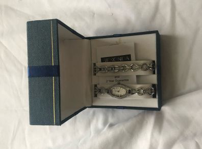 Ladies Sekonda Watch & Bracelet Set
