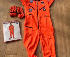 Space costume 20 euro each