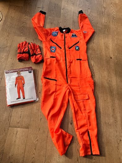 Space costume 20 euro each