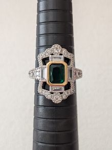 Vintage Art Deco Style Emerald Stone Crystal Silver Ring