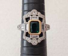 Vintage Art Deco Style Emerald Stone Crystal Silver Ring