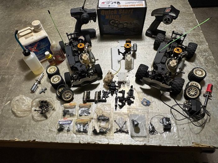 2x Rc 1/10 nitro car