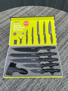 kitchen knives