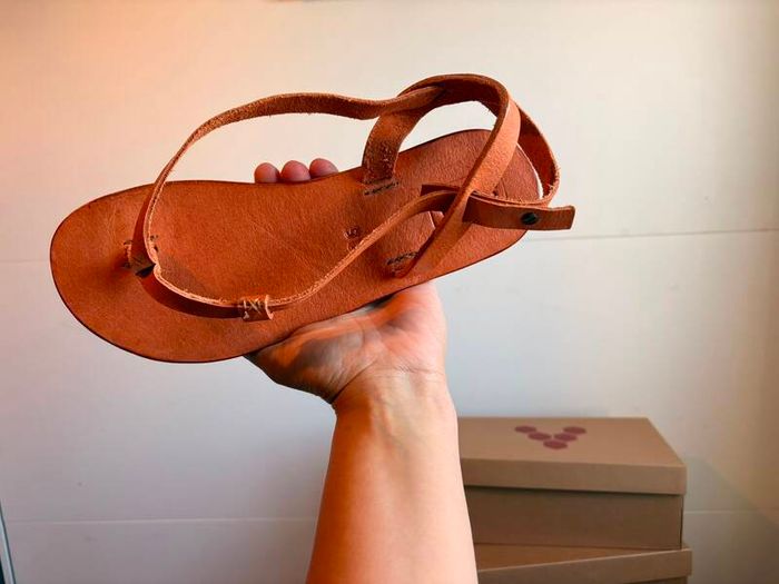 2 x Vivobarefoot San-Dal Leather Barefoot Sandals SIZE 44&45 RRP170