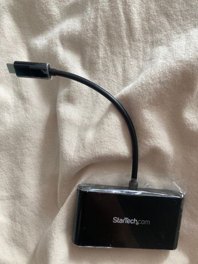 Startech USB-C to USB-A hub 4-port