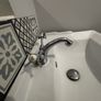 Bathroom sink, vanity unit & tap Image 5