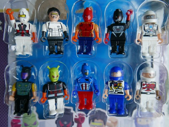 Figure Series Space Superheroes Brick By Brick compatible with all brands 10PK MULTI FUNCTIONAL CHARACTER TOYS