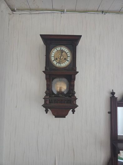 Old Clock