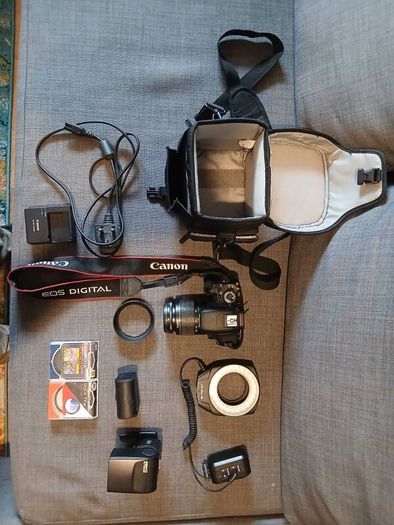 Canon EOS 600D dslr camera & accessories