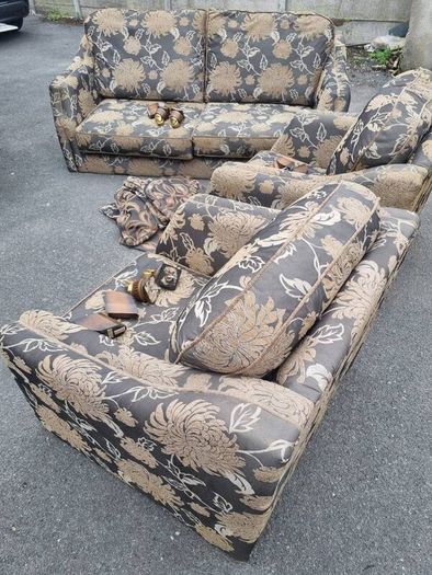 sofa and chairs