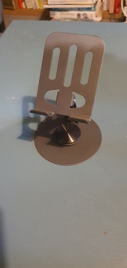 Cycle Stands. Steel. Swivel
