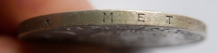 1961 Netherlands Kingdom Queen JULIANA Vintage Silver 2 1/2 Gulden Coin