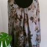 Floral Italian silk blouse size 10-12 Image 2