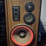 Cerwin Vega AT-12 floor standing speakers Image 2