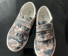 boys shoes