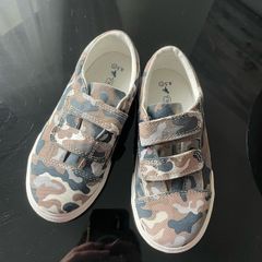 boys shoes