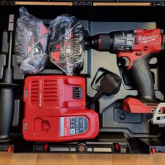 Milwaukee M18FPD3 Fuel Gen 4 Combi Drill Kit