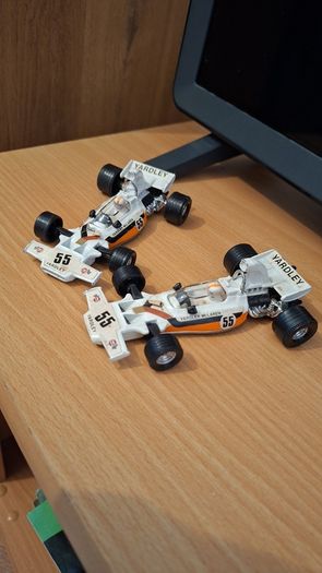 Corgi Toys 1:36 Jardley McLaren Ford  M19A  x2