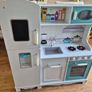 toy kitchen Image 2