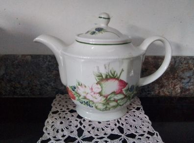 Churchill Victorian Orchard Teapot