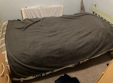 Dark Gray Throw / Blanket for Single Bed- Soft, Stylish & Cozy