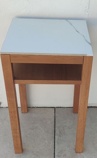 Solid Oak Bedside Lockers
