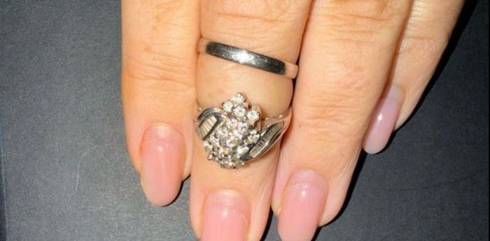 Engagement Ring & Wedding Band