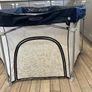 Play pen Image 2