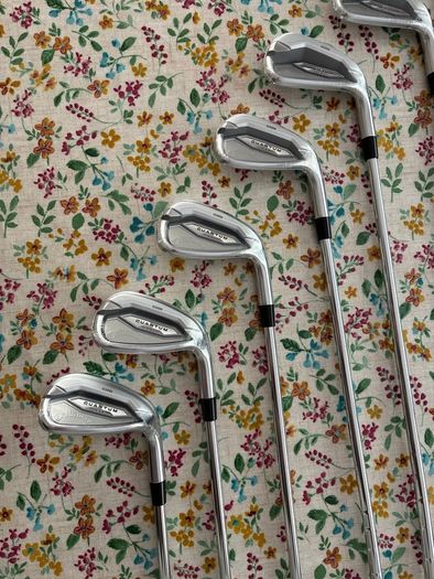 Brand new Callaway quantum irons