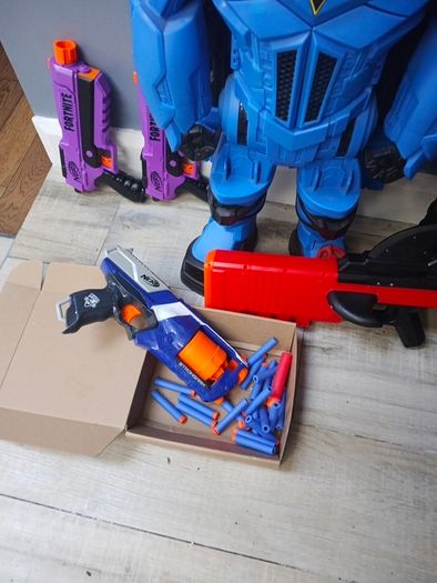 nerf guns and robot