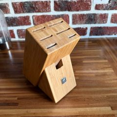 Zwillingd Bamboo Knifes Stand