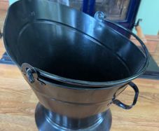 De Vielle 16" Waterloo Coal Bucket