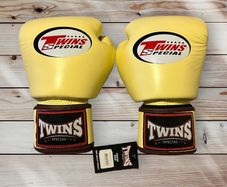 Twins Special 12oz Genuine Leather Boxing Gloves Pastel Yellow BNWT