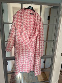 pink waterfall wrap coat size 20/22