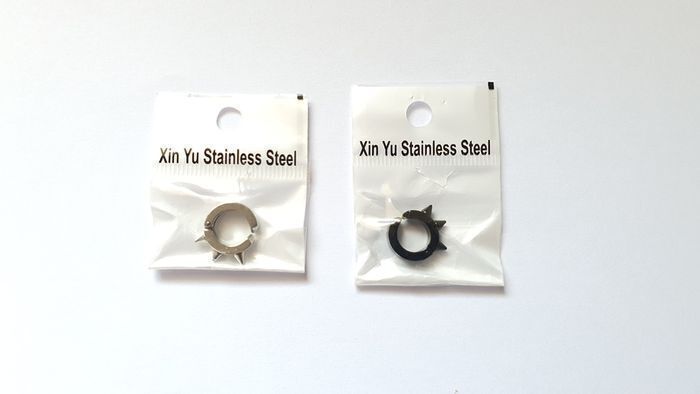 Spike Hoop Earring Stainless Steel Men Women Classic Earrings Steel Magnetic Non-piercing Ear Clips Black & White