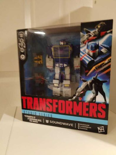 Transformers studio series 86 soundwave