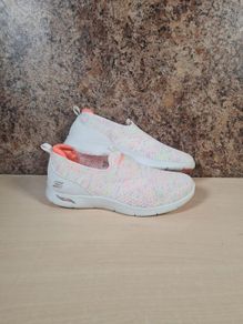 womens SKECHERS ARCHFIT REFINE air cooled trainers slip on Size UK 3 EU 36 (AT2)