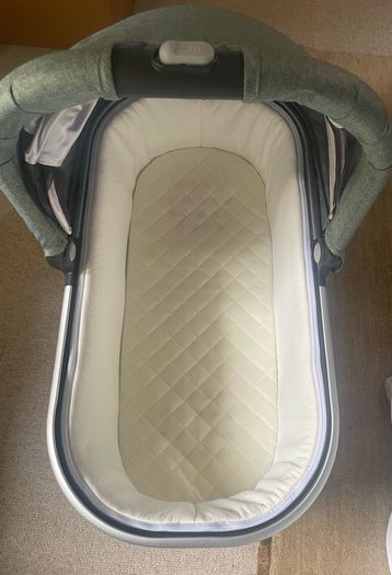 Emmet Uppababy bassinet