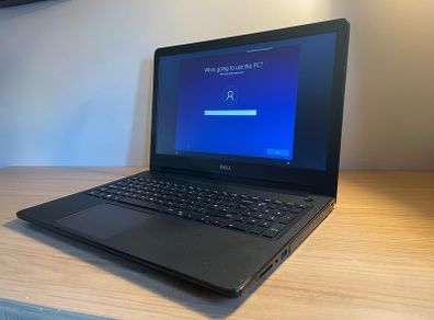 Dell Vostro 15