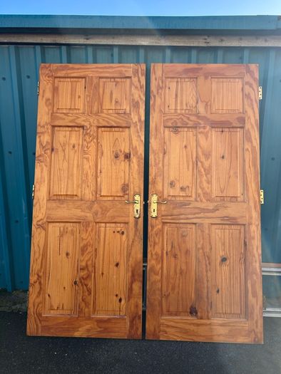 Internal 6 panel Pine Doors