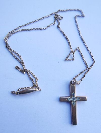 Antique Gold Plated  Cross Pendant Chain Necklace (antique chain clasp) length 17" - 4,7g