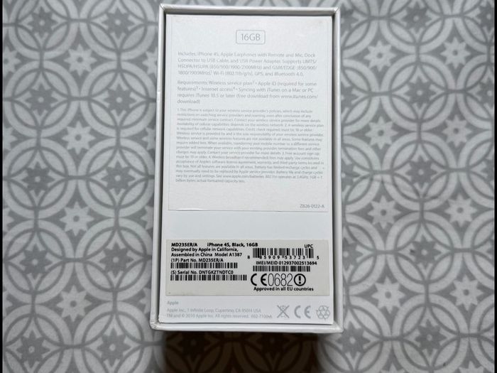 Iphone 4s Black 16GB  (Empty Box Only)