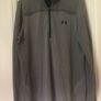 Man's under armor long sleeve top Image 2