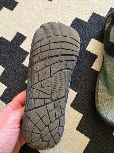 Kids swim shoes.size uk1