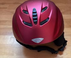 Ski helmet for sale