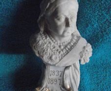 Bisque Pottery bust of Queen Victoria - Diamond Jubilee 1897
