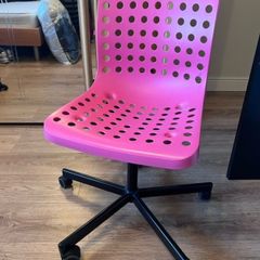 pink swivel chair