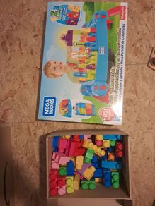 MEGA Bloks Building Blocks Build 'N Learn Table Blue and Red