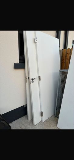 internal door